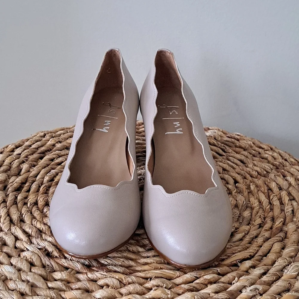 NWOT French Sole‎ FS/NY Womens Wave Beige/Nude Leather Pump Heels S-7.5